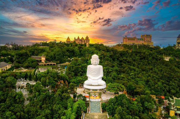 Bà Nà Hills Đà Nẵng có gì chơi? Kinh nghiệm đi tự túc từ A-Z 5 561731577 1319534823206678 3787332396270432291 n