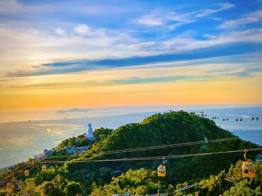 3 Ngôi Chùa Linh Ứng Nổi Tiếng Tại Đà Nẵng 15 724540432 1688088502396640 5465453328145848929 n