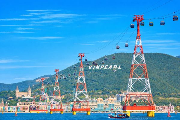 Kinh nghiệm Vi Vu từ A - Z Vinpearl Nha Trang 2026: Giá vé, lịch trình & khách sạn! 3 vin1 1772801130 4566 1772805120