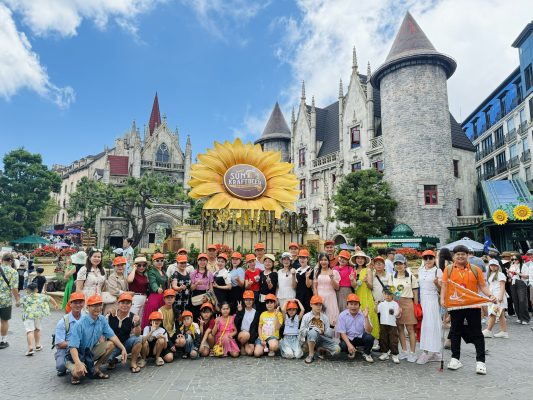 Bà Nà Hills Đà Nẵng có gì chơi? Kinh nghiệm đi tự túc từ A-Z 8 z7747481651944 f08c99d92965e0bf1c101c3b86cb44f9
